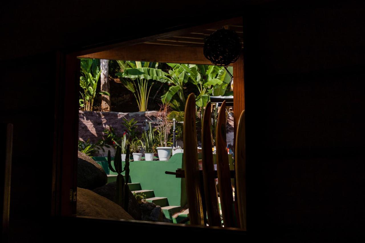 Sintonia Surf Hostel E Bar Ubatuba Ngoại thất bức ảnh