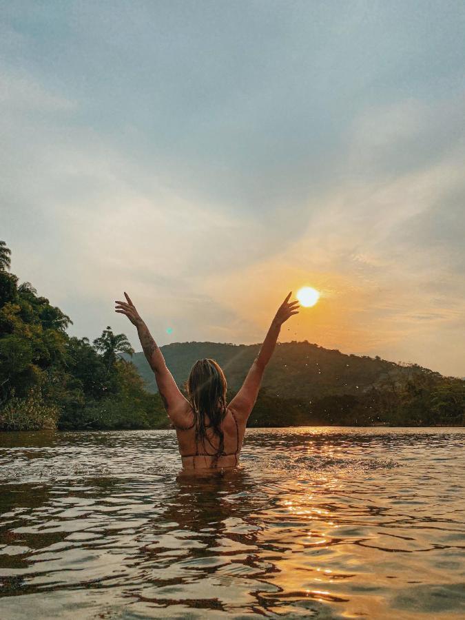 Sintonia Surf Hostel E Bar Ubatuba Ngoại thất bức ảnh